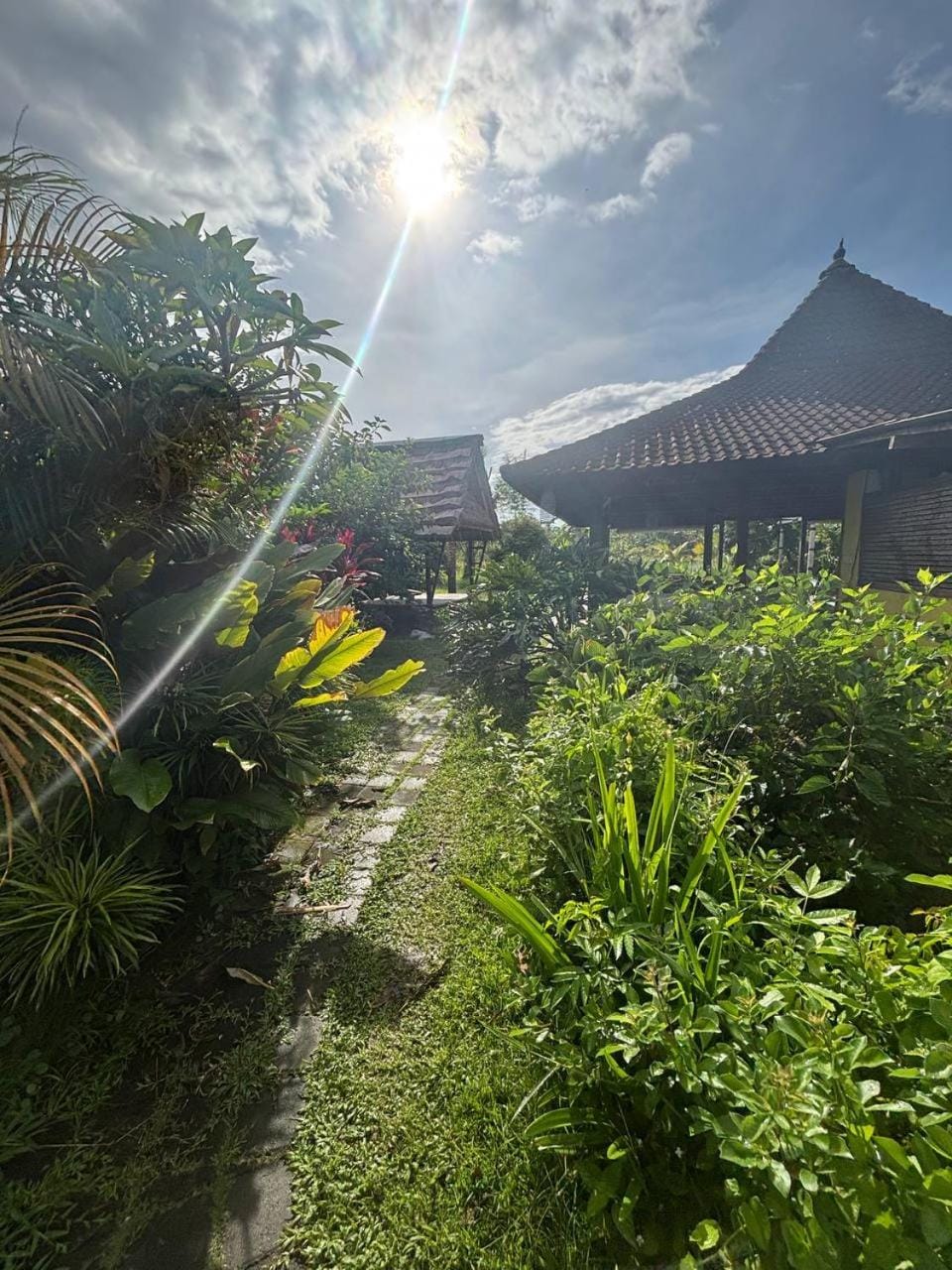 New Waroeng Tenggale Farm Stay in Abiansemal