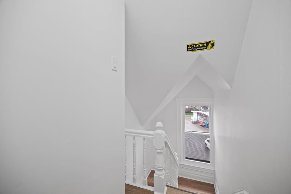 Shadyside, Pittsburgh !G Modern and Bright Private Bedroom with Shared Bathroom Vacation rental in Shadyside