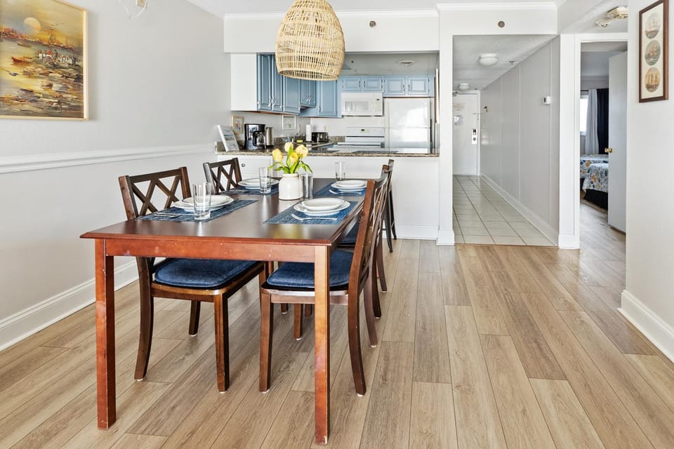 Oceanfront 2-Bedroom Condo at Marigot Beach House in Ocean City
