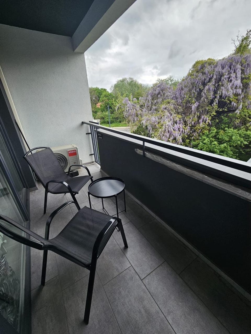 Moderný 1 izbový apartmán v Ružinove Apartment in Bratislava