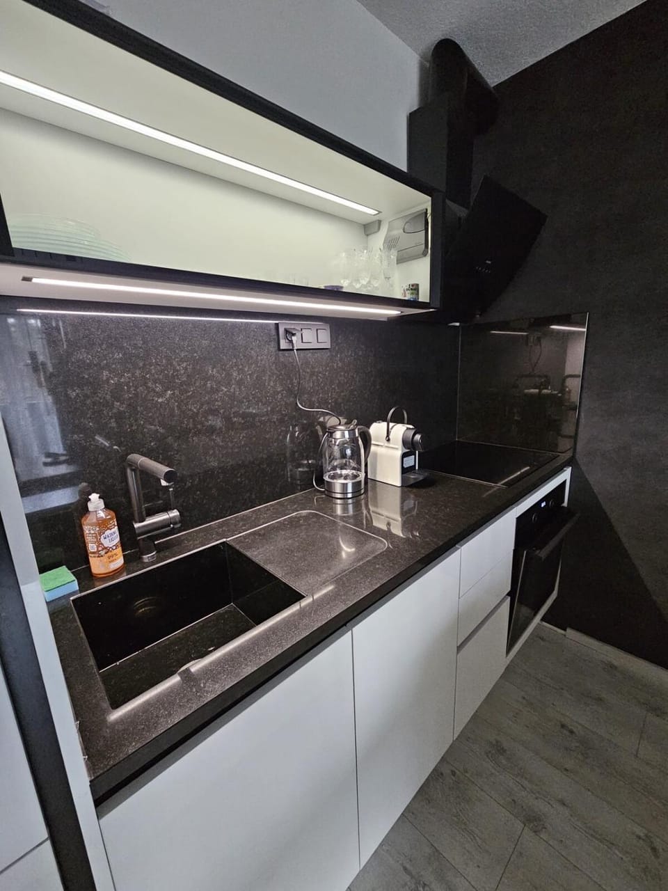 Moderný 1 izbový apartmán v Ružinove Apartment in Bratislava