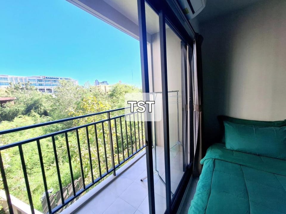 Quiet corner room LA Casita by tst Apartment in Hua Hin District