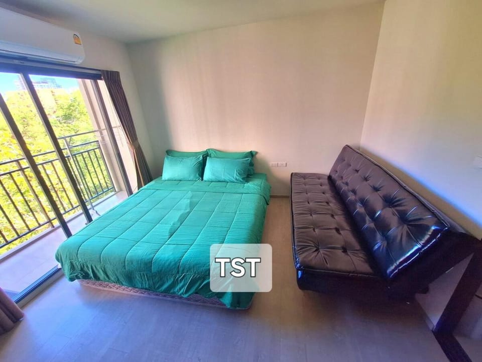 Quiet corner room LA Casita by tst Apartment in Hua Hin District