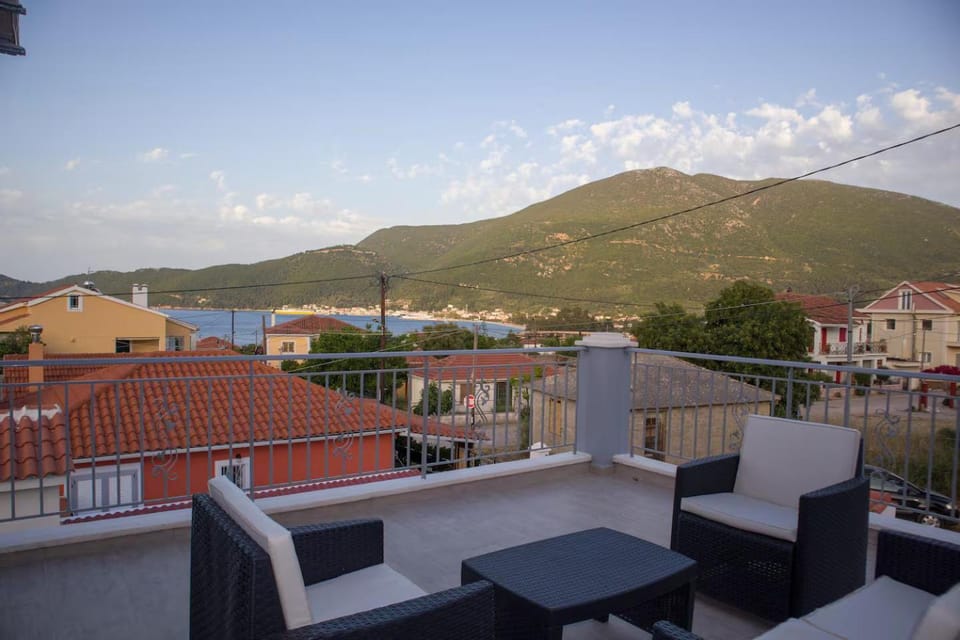 Babis House Villa in Karavomylos