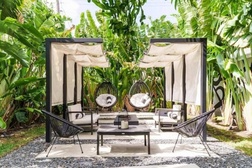 Patio, Garden, Seating area, Garden view