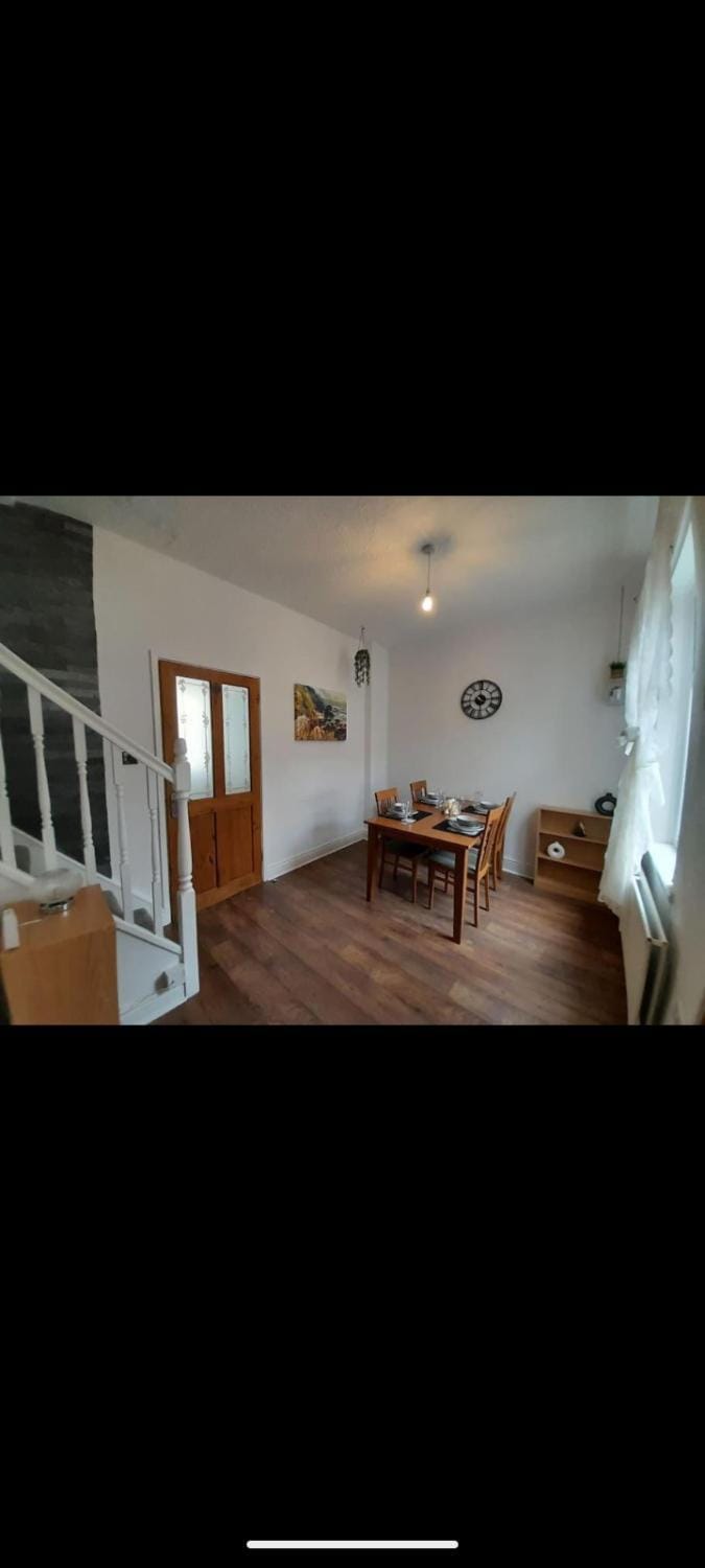 Guest Rooms in Bishop Auckland Bed and Breakfast in England
