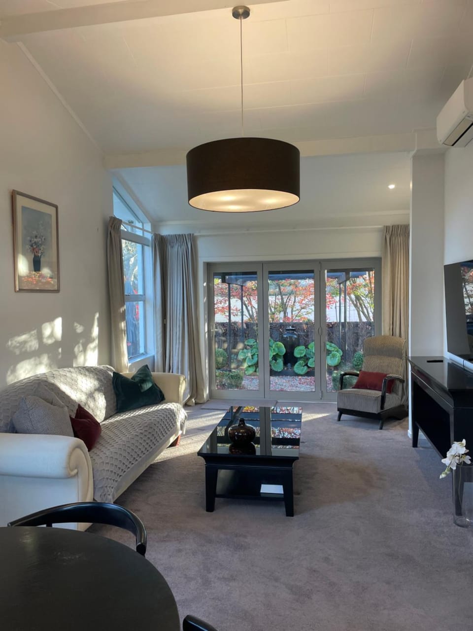 Royalty on Princes House in Cambridge