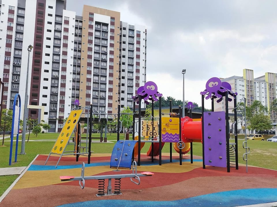 The Valley Homestay Setia Alam Apartment in Selangor, Malaysia