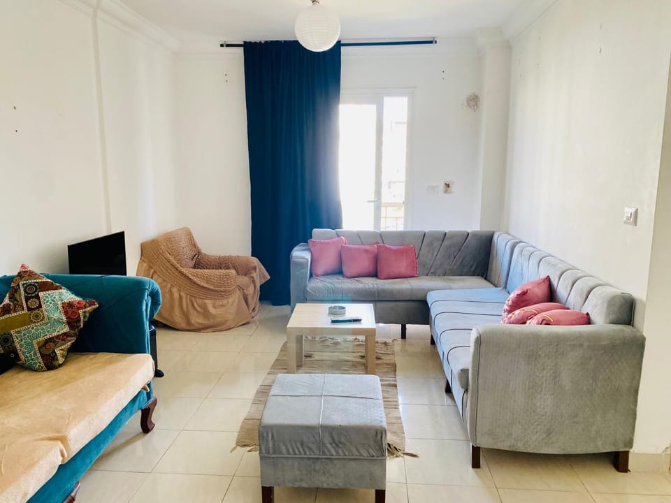 Chillout Home with Comfort and Wifi Apartment in Cairo Governorate