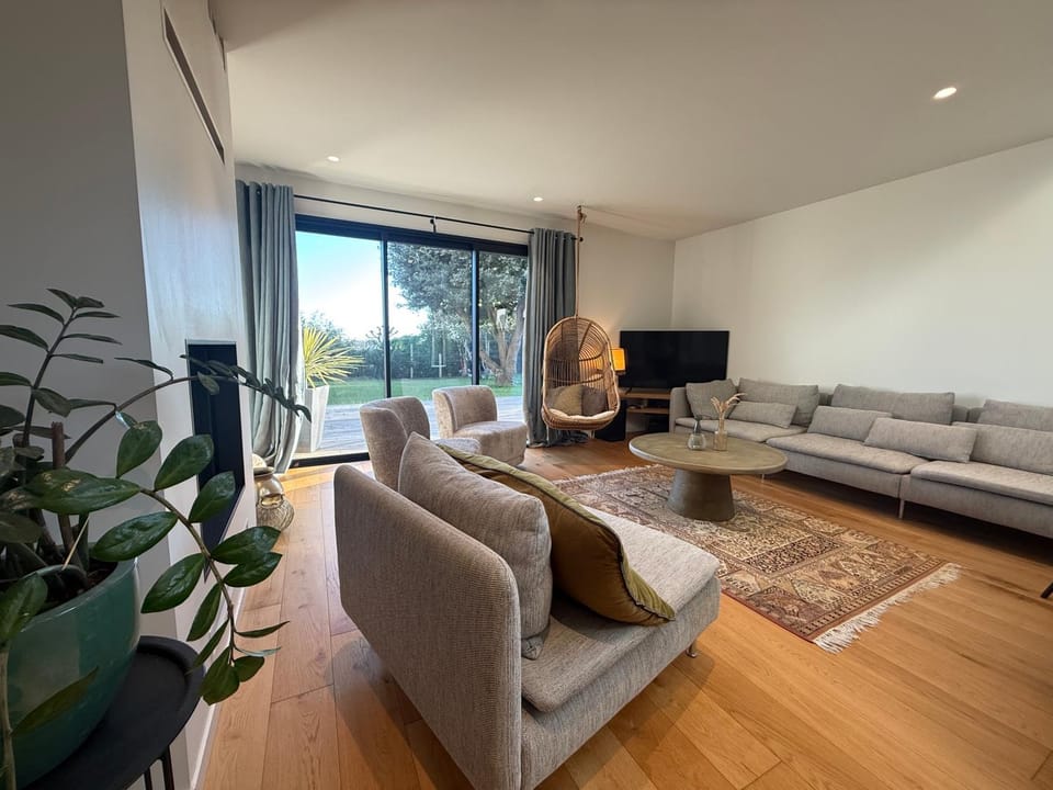 Maison Rivière House in Brittany