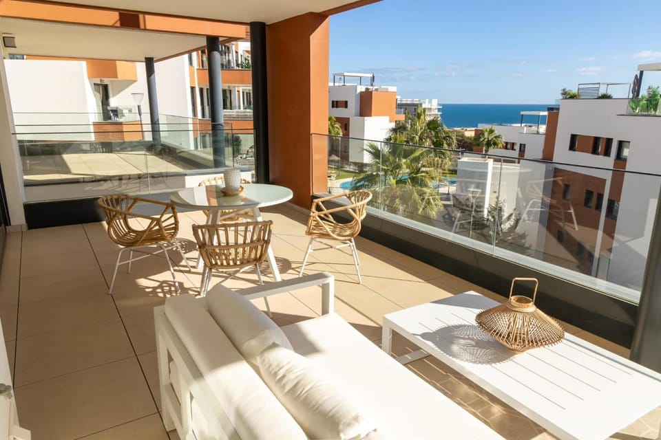 Patio, View (from property/room), Balcony/Terrace, Seating area, Sea view