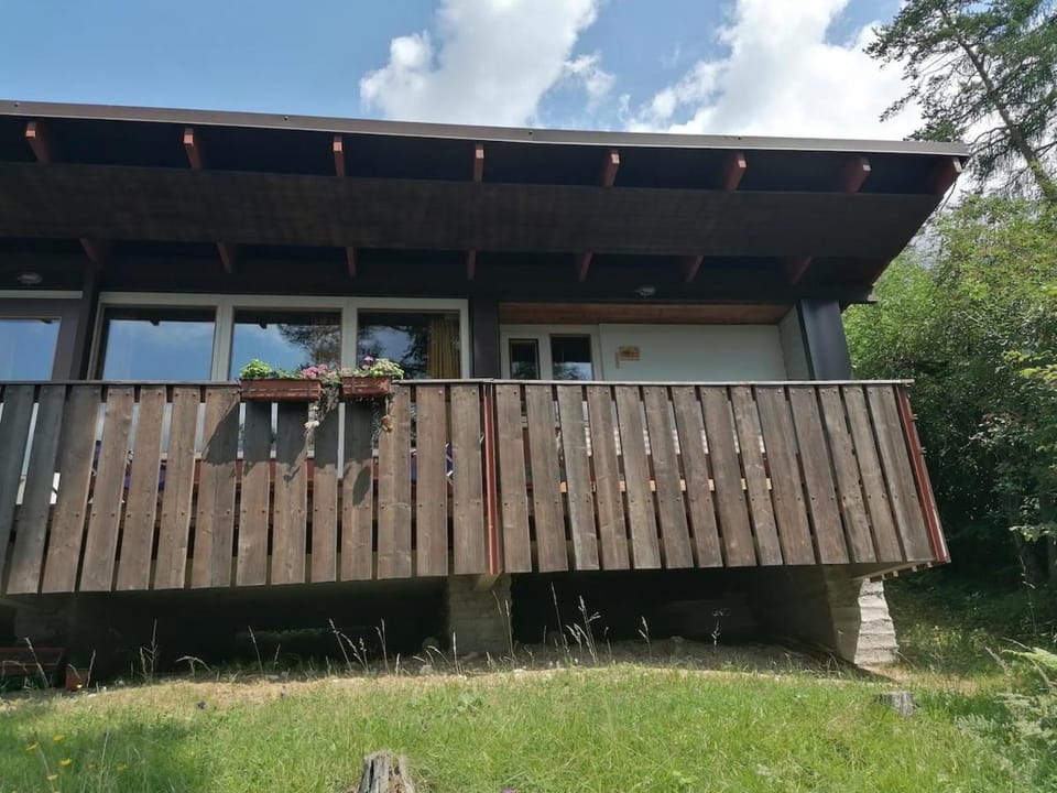 Chalet design, 7 bed, Wi-Fi, Tv, Cortina Chalet in Trentino-South Tyrol
