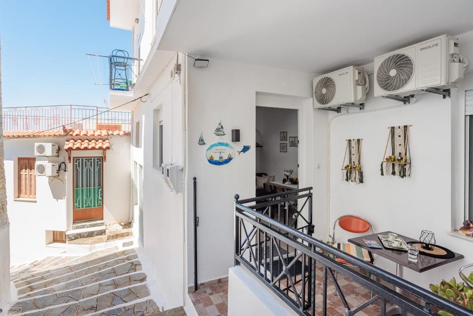 Patio, Balcony/Terrace