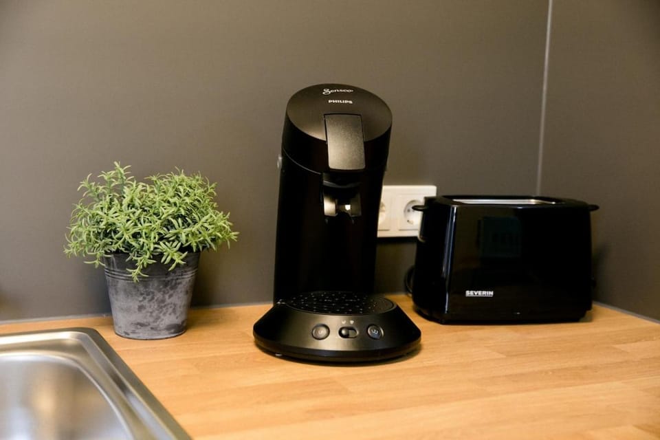 Coffee/tea facilities, Kitchen or kitchenette