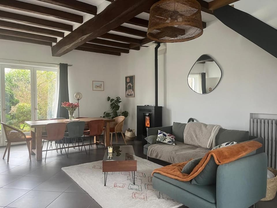 Maison avec piscine proche de Vichy House in Auvergne-Rhône-Alpes