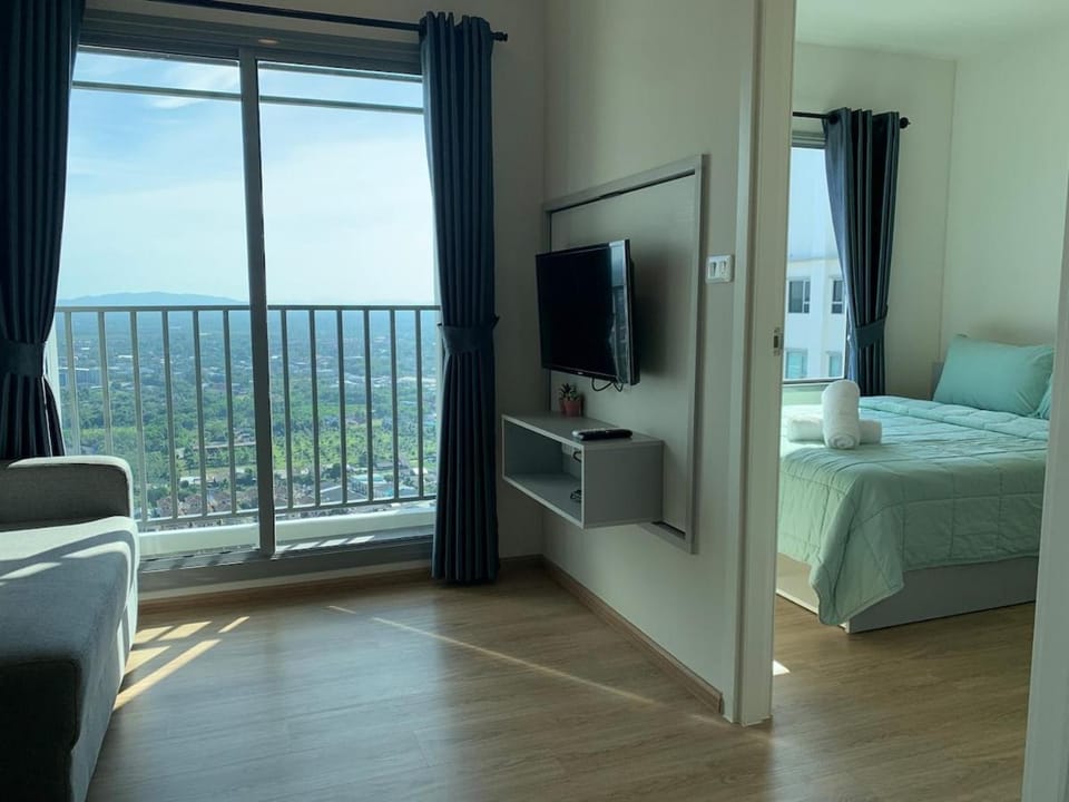 Bed, Natural landscape, TV and multimedia, Balcony/Terrace, Photo of the whole room, Bedroom