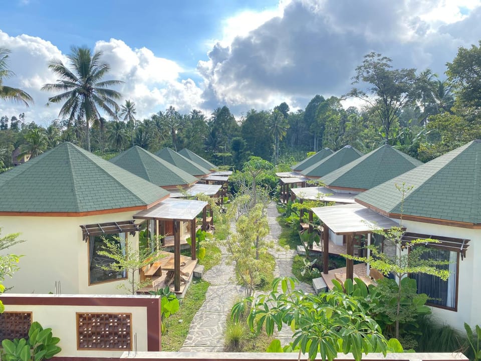 Arnez Tropical Cottage Resort in East Java