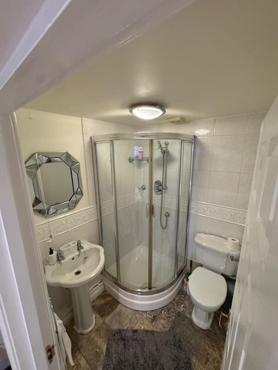 The Snug Spot Apartment in Walsall