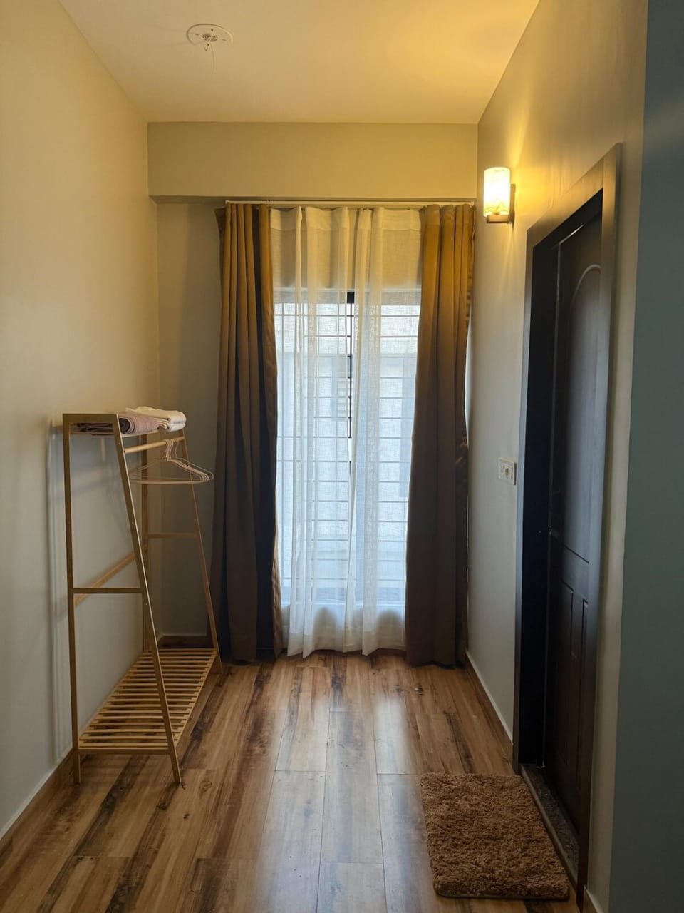 Bedroom, wardrobe