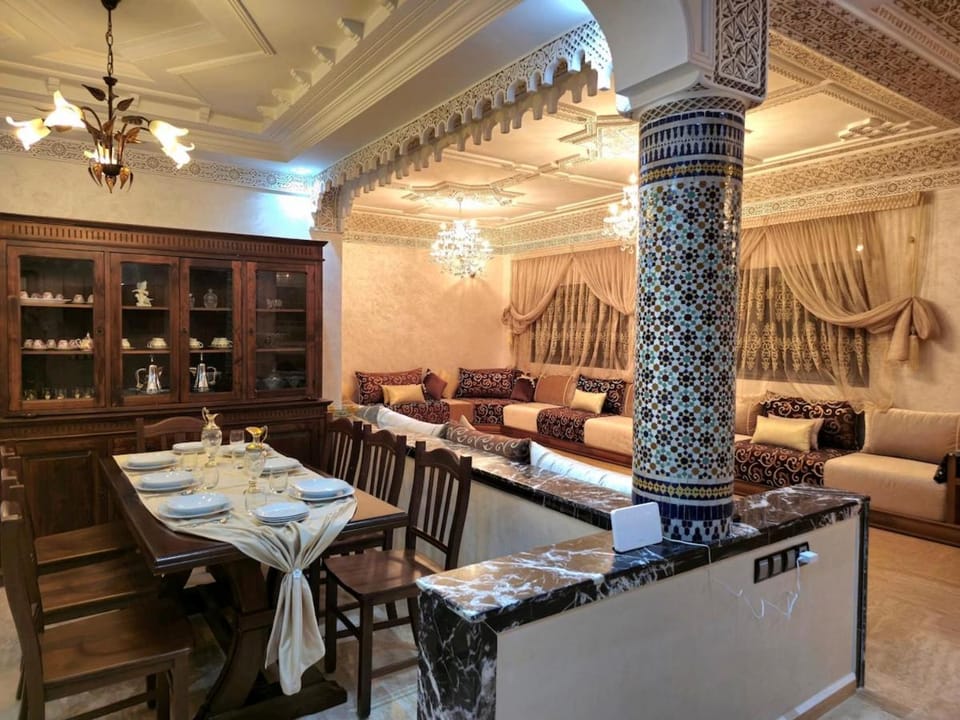 Charming Fassi Stay, 5 min Center Apartment in Fes