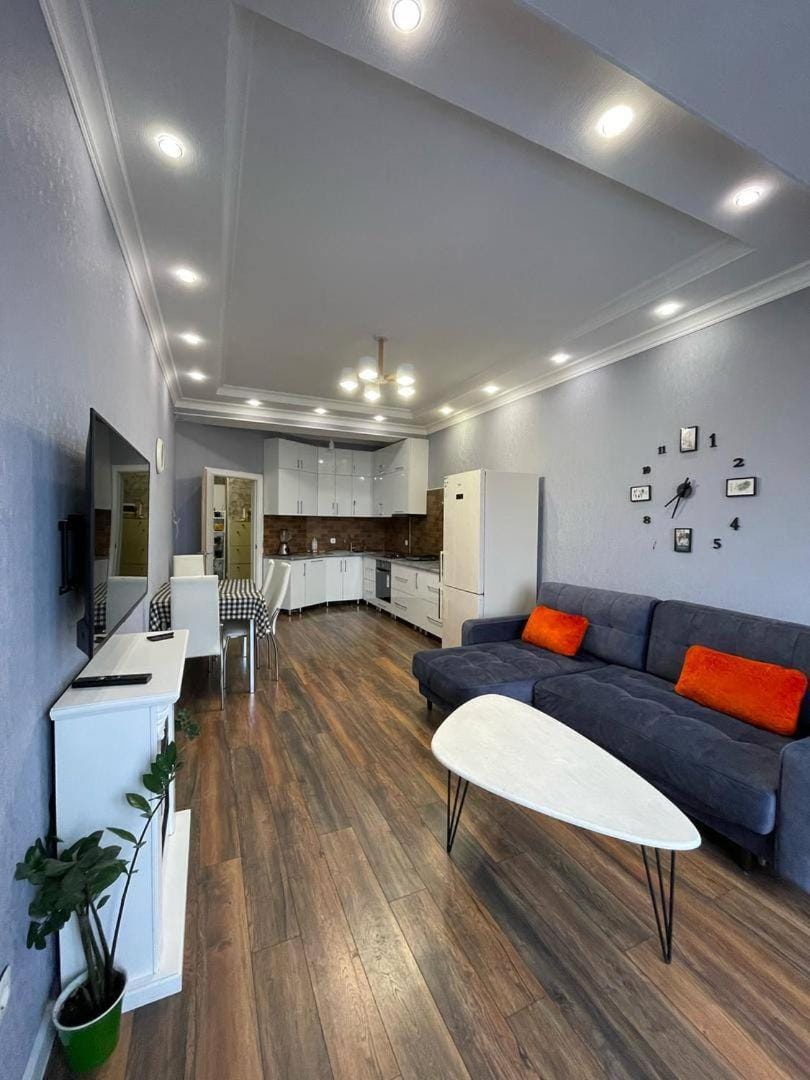 TV and multimedia, Kitchen or kitchenette, Seating area