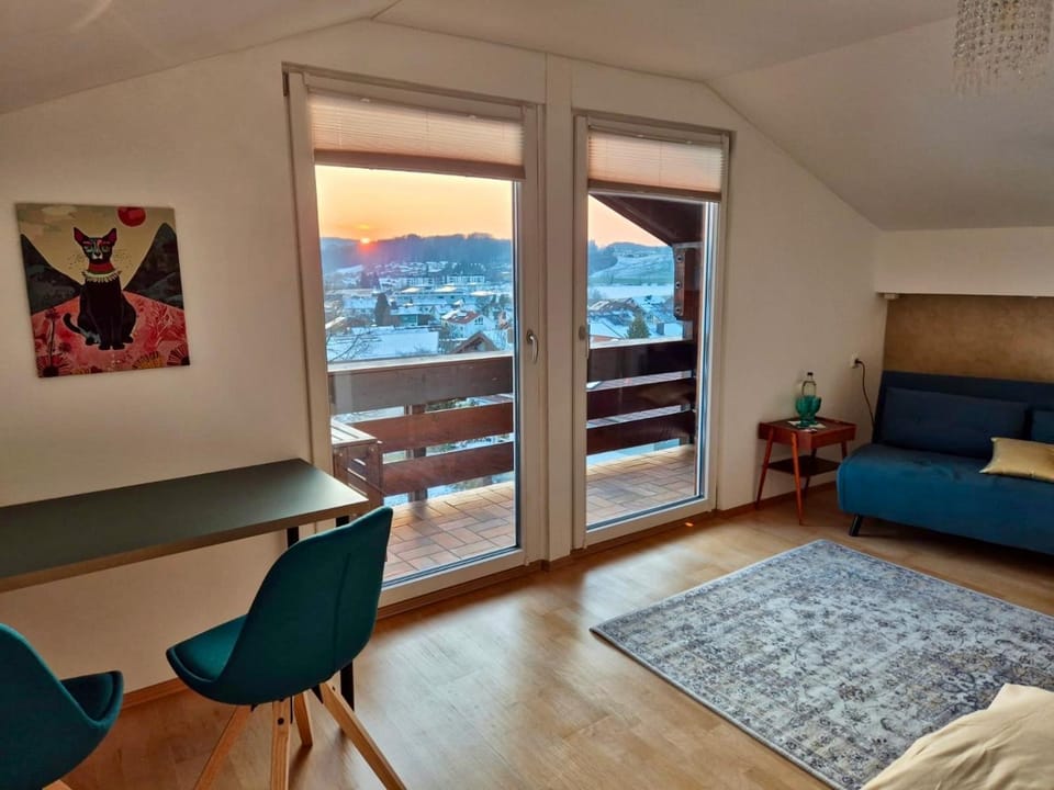 View (from property/room), Photo of the whole room
