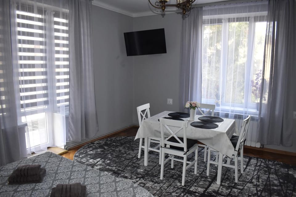 TV and multimedia, View (from property/room), Living room