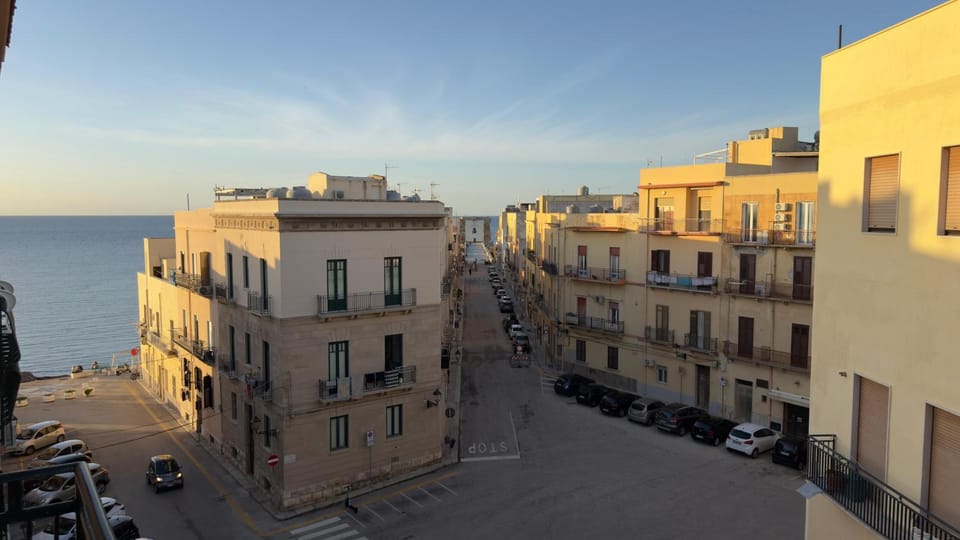 Neighbourhood, Natural landscape, Sea view