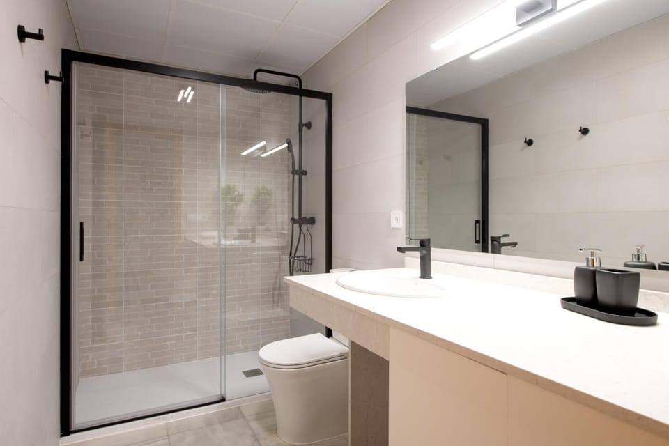 Shower, Toilet, Bathroom
