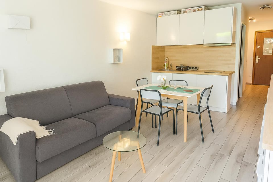 Mas du Tanit - Studio, 4P, Terrasse & Piscine Apartment in Antibes