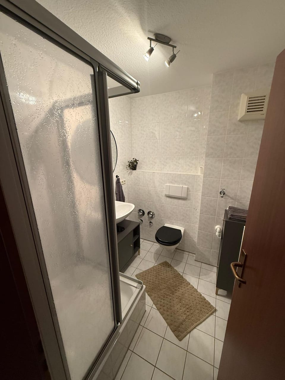 RickerStay44 - Küche, bis zu 4 Personen Apartment in Magdeburg