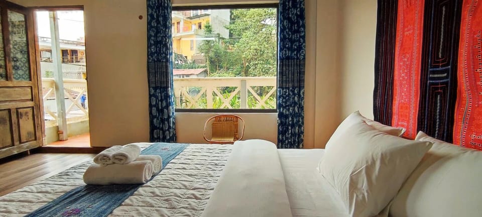 Bed, Balcony/Terrace, Photo of the whole room, Bedroom