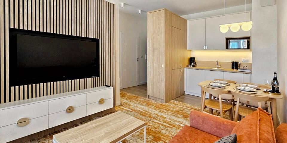 HolidayHomePL Bel Mare F505 z sypialnią i balkonem Apartment in Miedzyzdroje