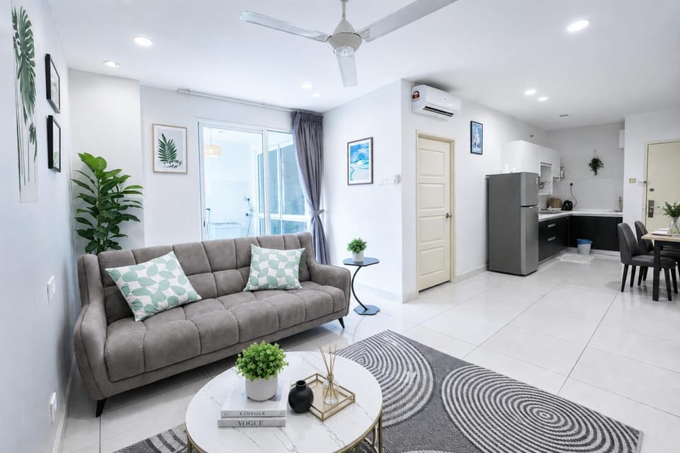 Communal lounge/ TV room, TV and multimedia, Living room, Sea view, Sea view
