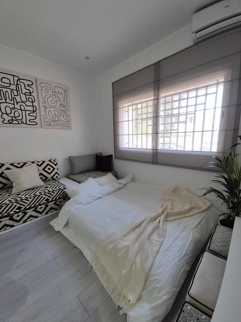 Studio close to Descartes high school Apartment in Rabat