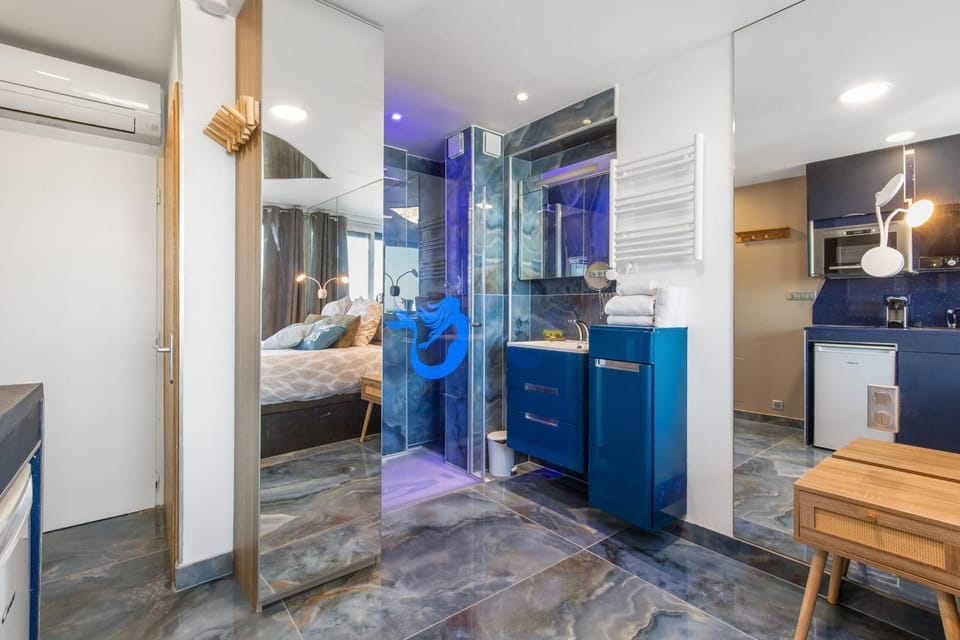 Sea Life Heliopolis Seafront Apartment in the Cap dAgde Naturist Village Apartment in Agde