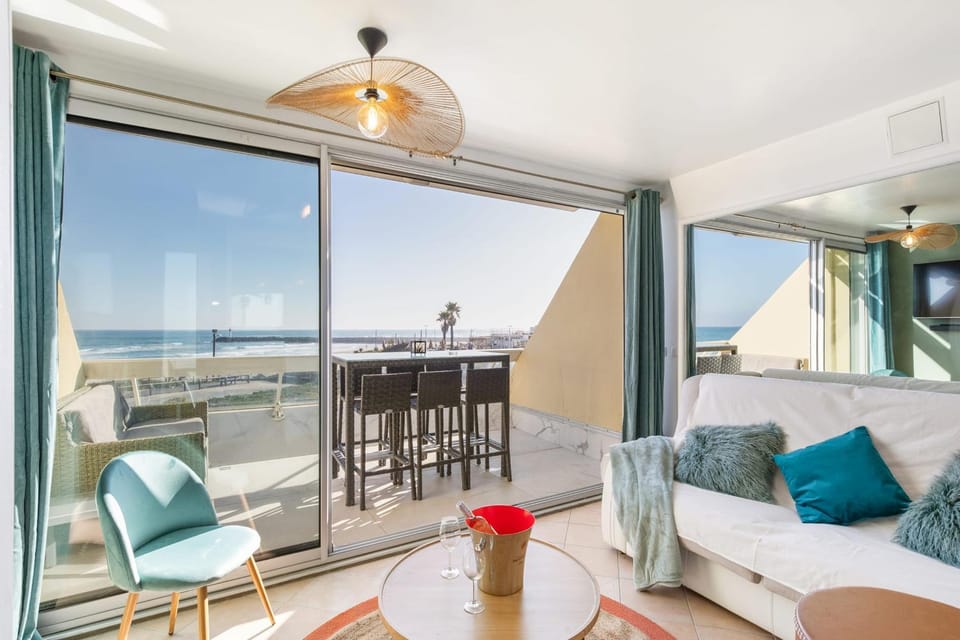 Mojito Heliopolis Sea View Apartment in the Cap dAgde Naturist Village Apartment in Agde
