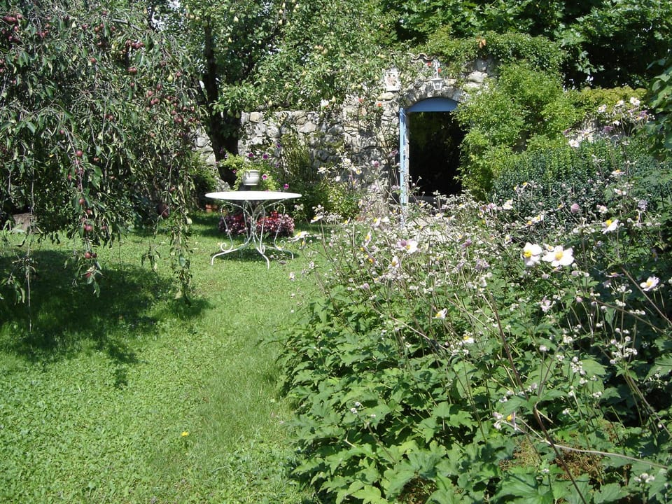Garden, Garden