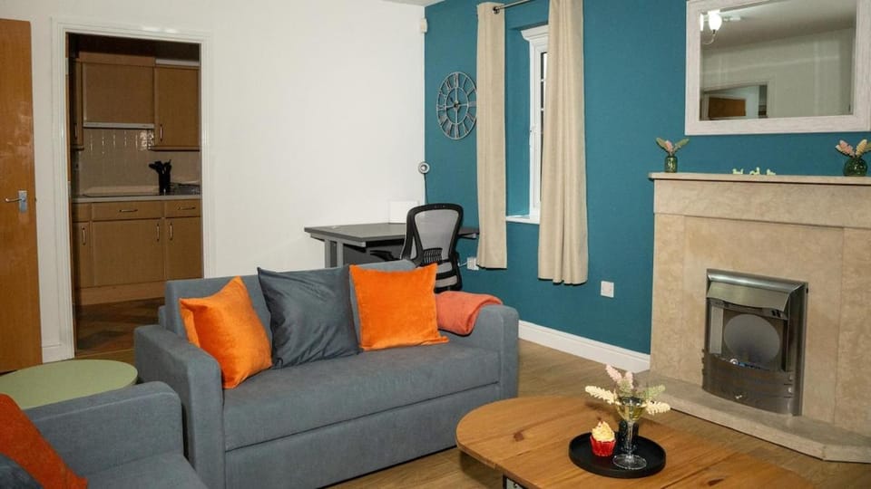 Living room, Seating area