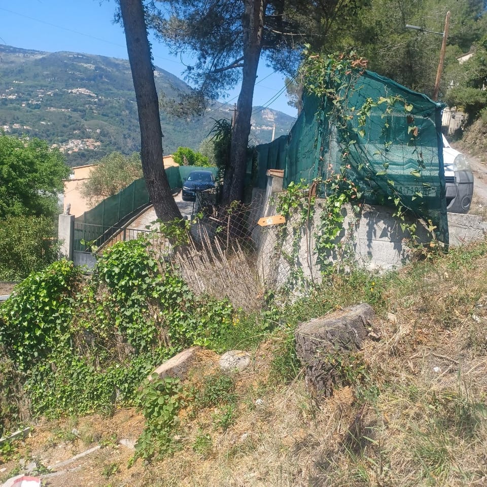 Châlet 26 m2 à 5 minutes à pied Chalet in French Riviera