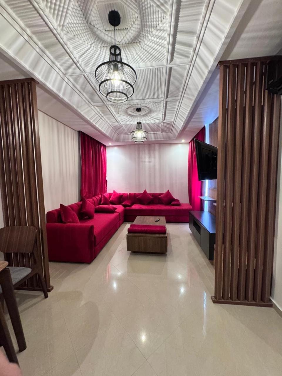 TV and multimedia, Living room, Seating area