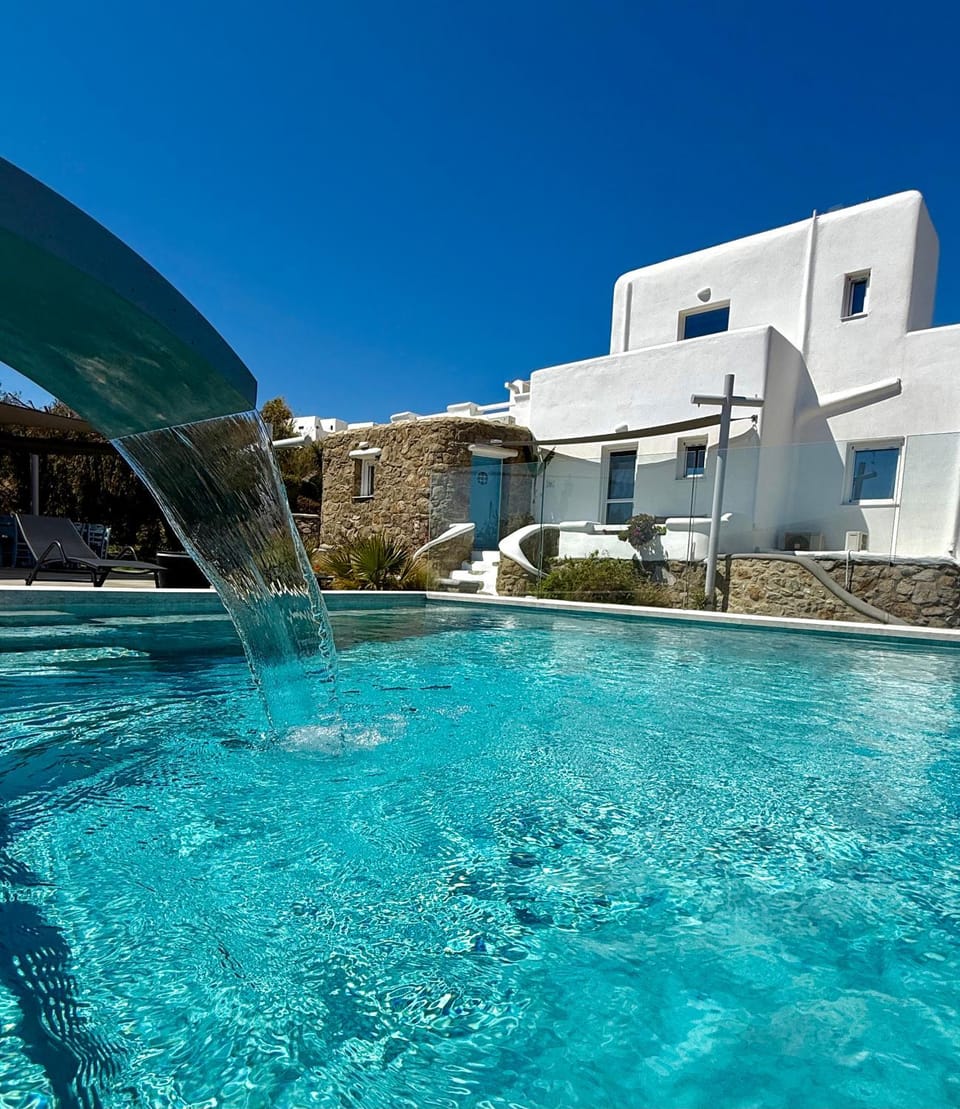 Property building, Swimming pool