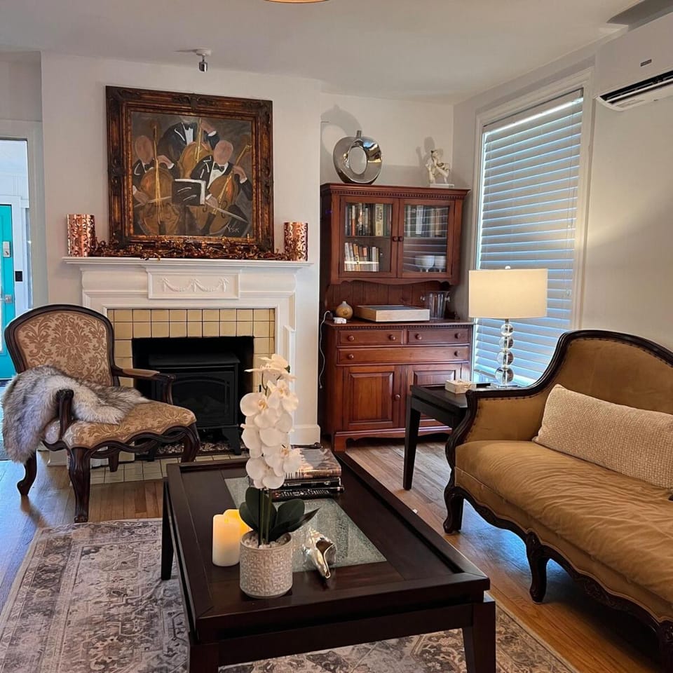 cozy retreat in upscale Green Hills in west Nashville Apartment in Nashville