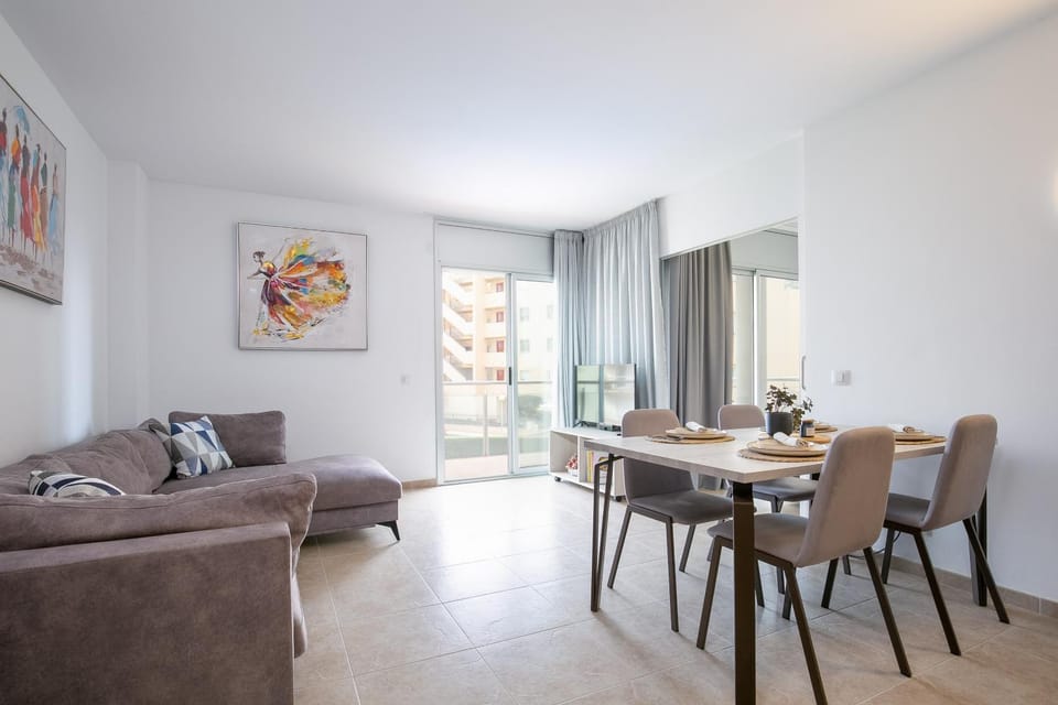 V035 - Mestral 2 Apartment in Roses