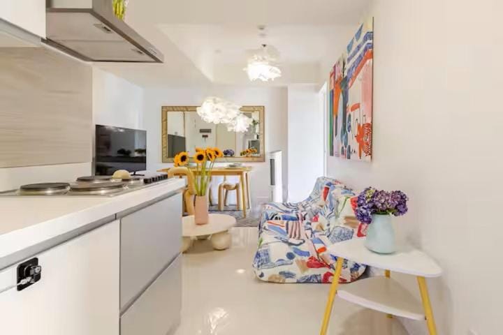 Kitchen or kitchenette, Living room, kitchen, kitchen