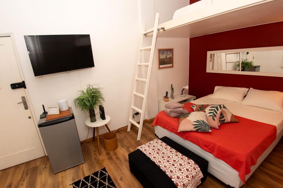 Loft Leblon a 200 metros da melhor praia do Rio Apartment in Rio de Janeiro