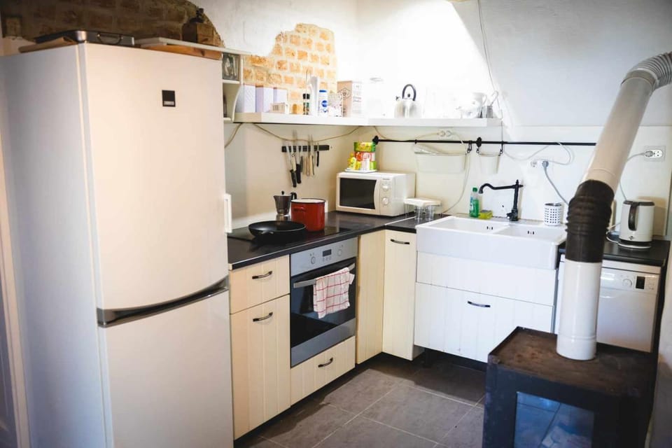 Kitchen or kitchenette
