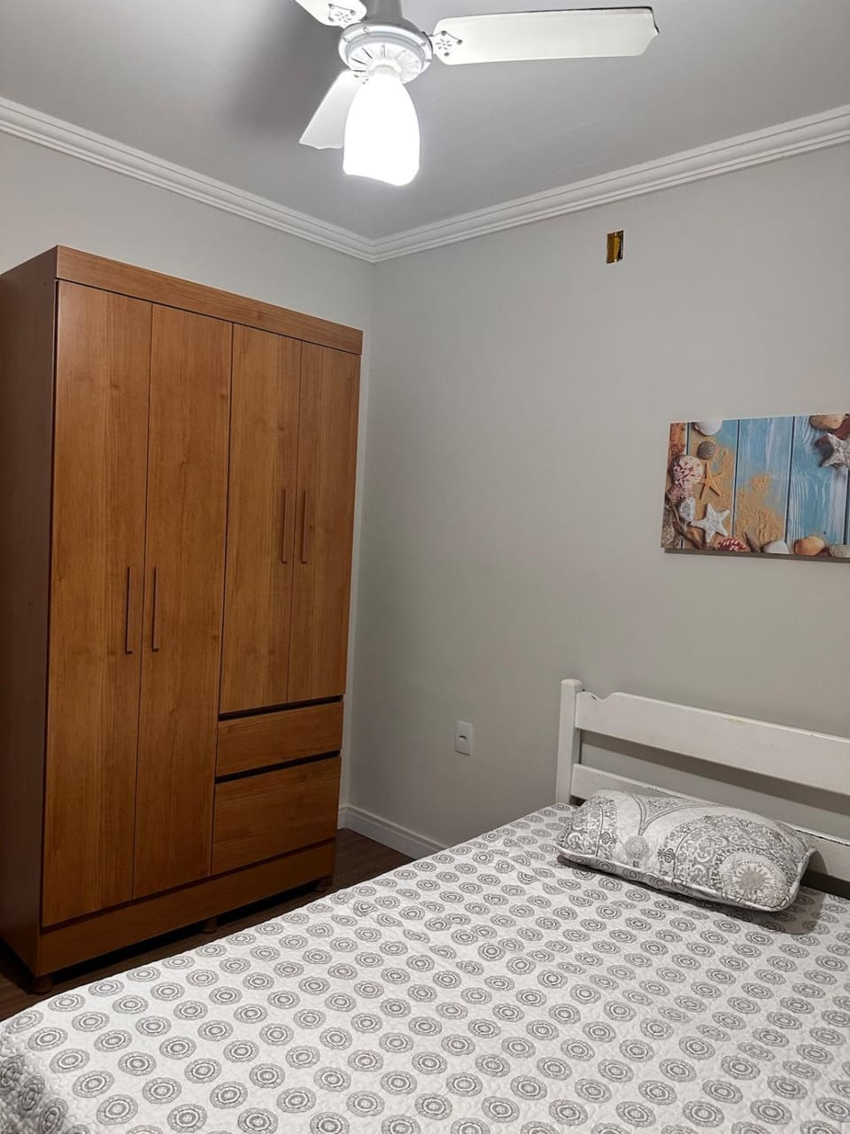House with 3 bedrooms, 2 of which are suites House in Guarapari