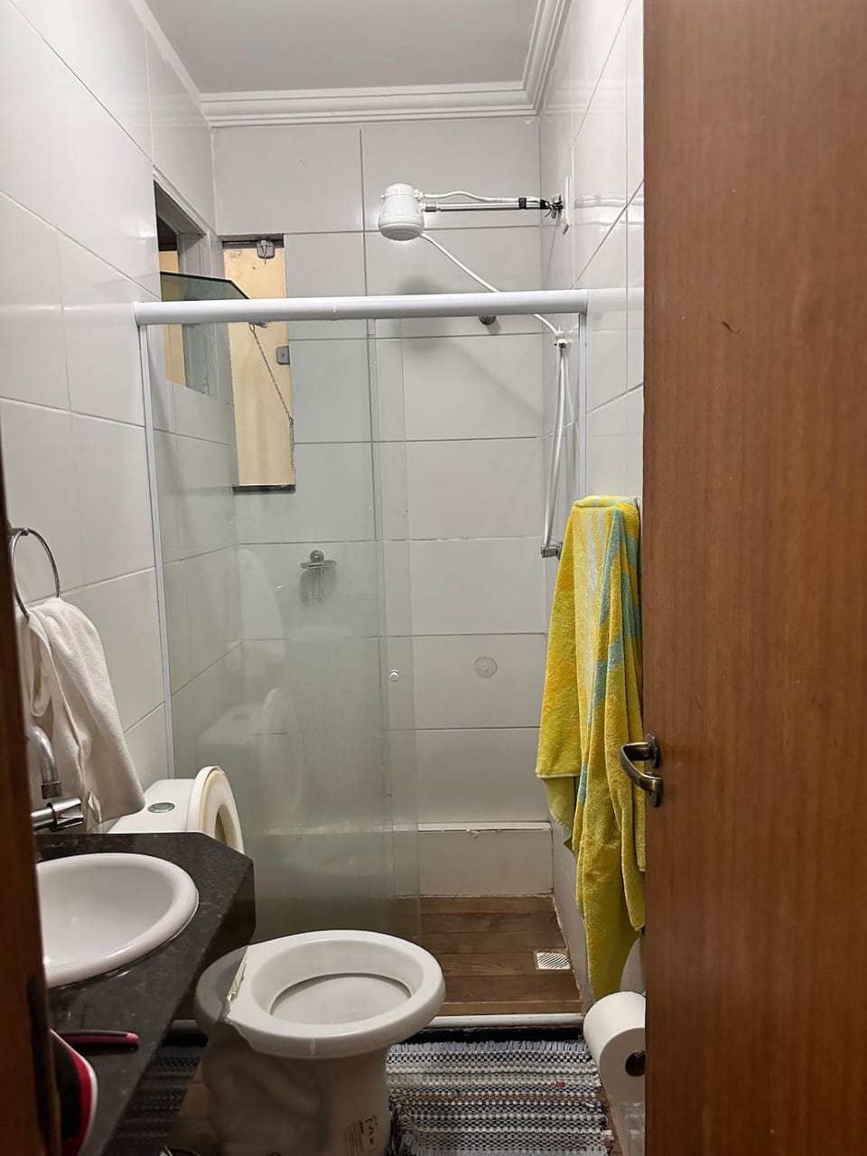 House with 3 bedrooms, 2 of which are suites House in Guarapari