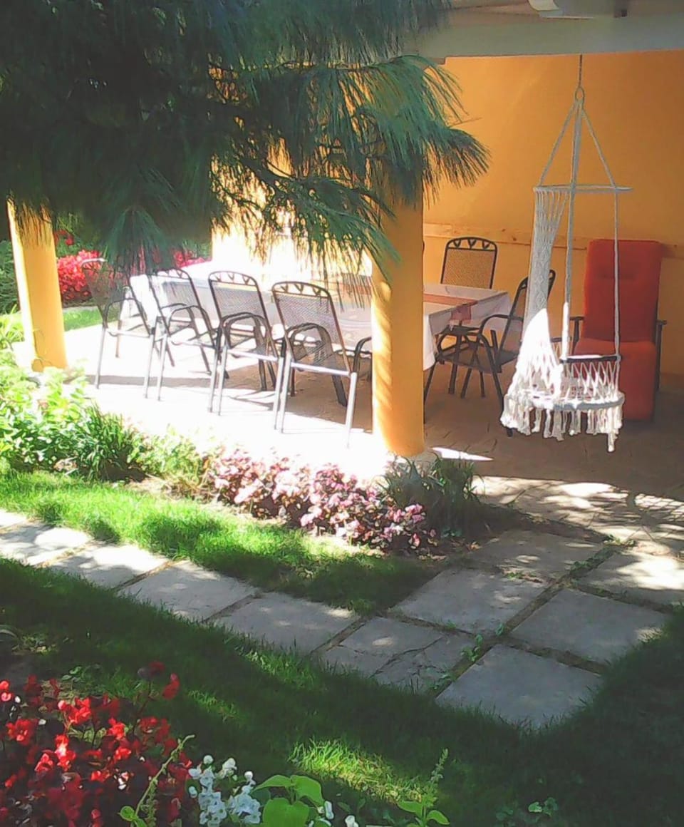 Patio, Garden view